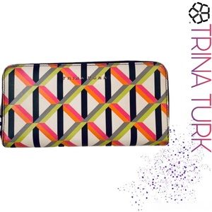 TRINA TURK Shanty Geo Zip Wristlet!